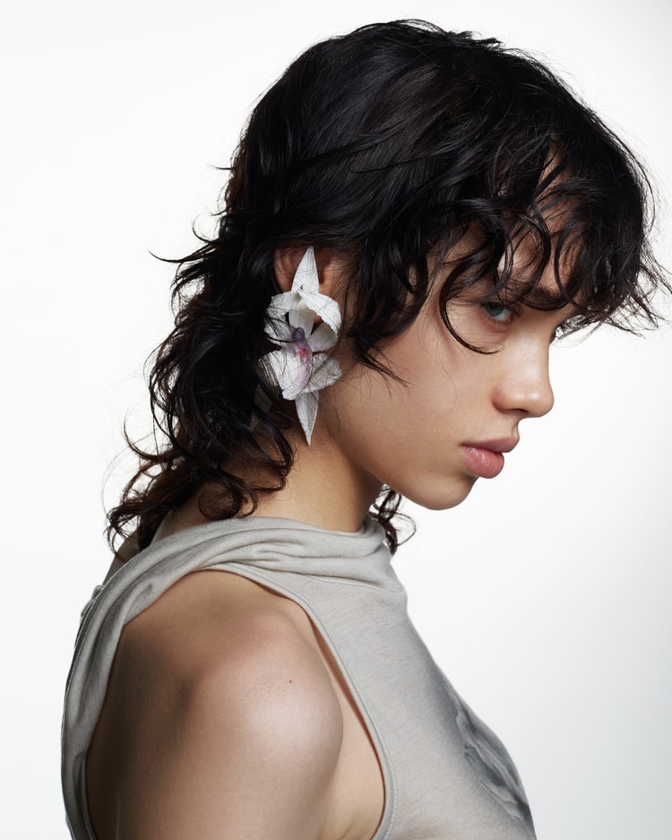 Ballerina orchid earrings